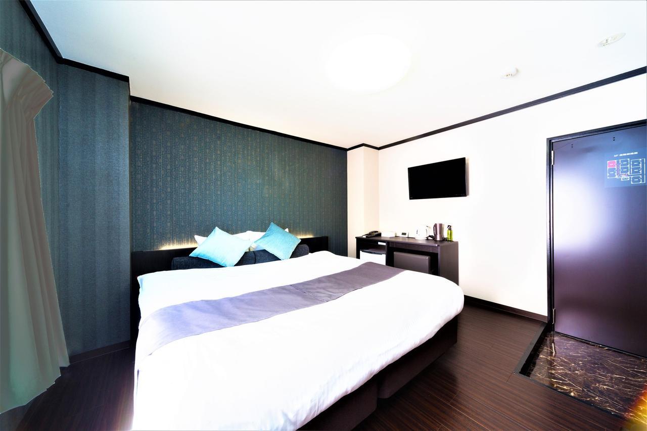 Hotel Hirakata Crystal Exteriér fotografie